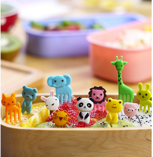 Snack Attack Animal Dessert Forks - 10 Pieces Giraffe Style